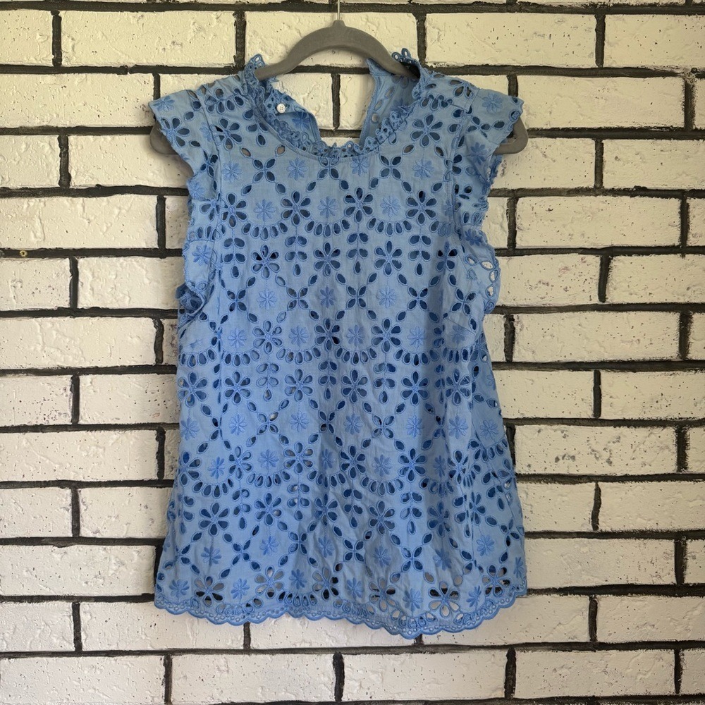 J. Crew Light Blue Floral Eyelet Sleeveless Top Scallop Trim Keyhole Back Medium